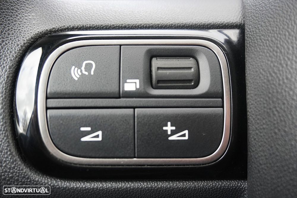 Citroën C3 1.2 PureTech Shine - 20