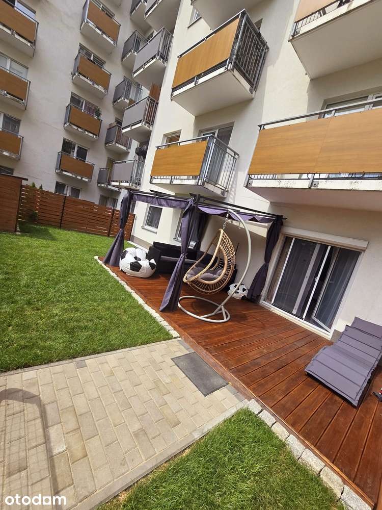 3 pokoje | OGRÓD 60 m² | drewniany taras | prywatne patio | Wola