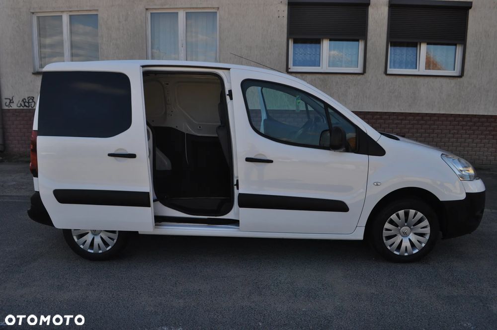 Citroën BERLINGO II - 12