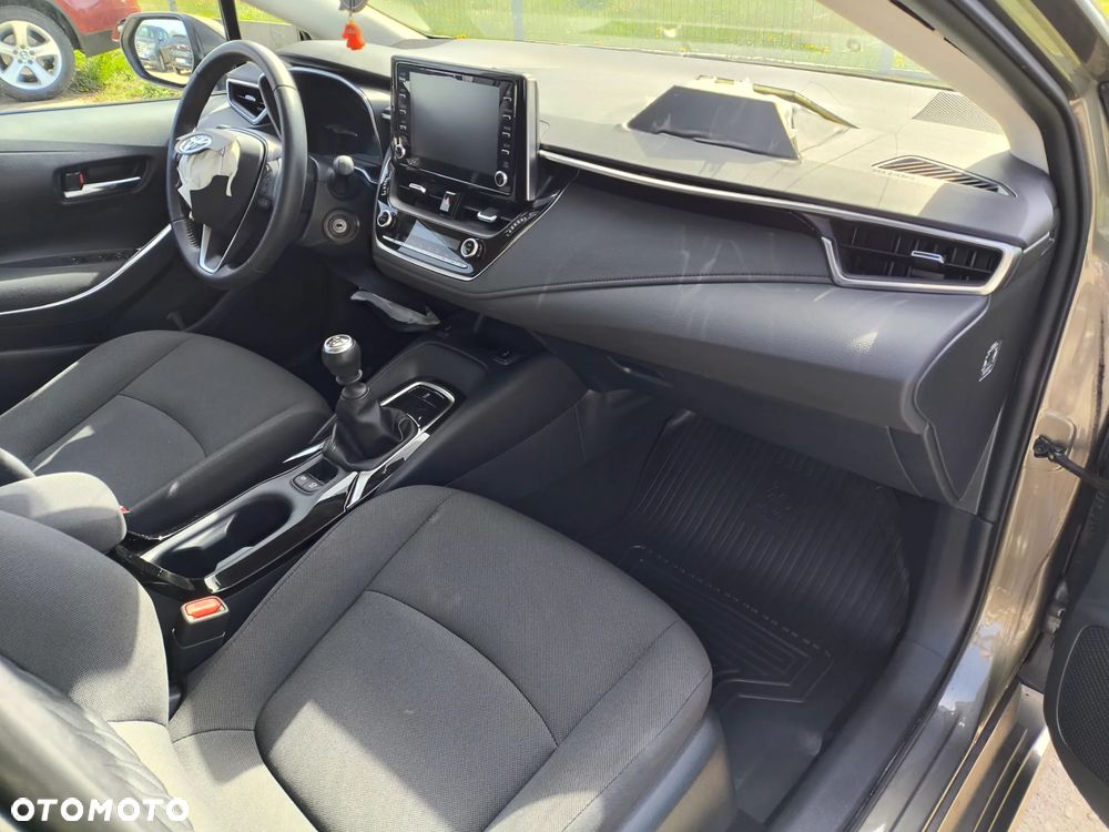 Toyota Corolla 1.6 Executive - 12