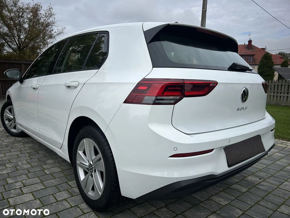 Volkswagen Golf VIII 1.0 TSI United - 2