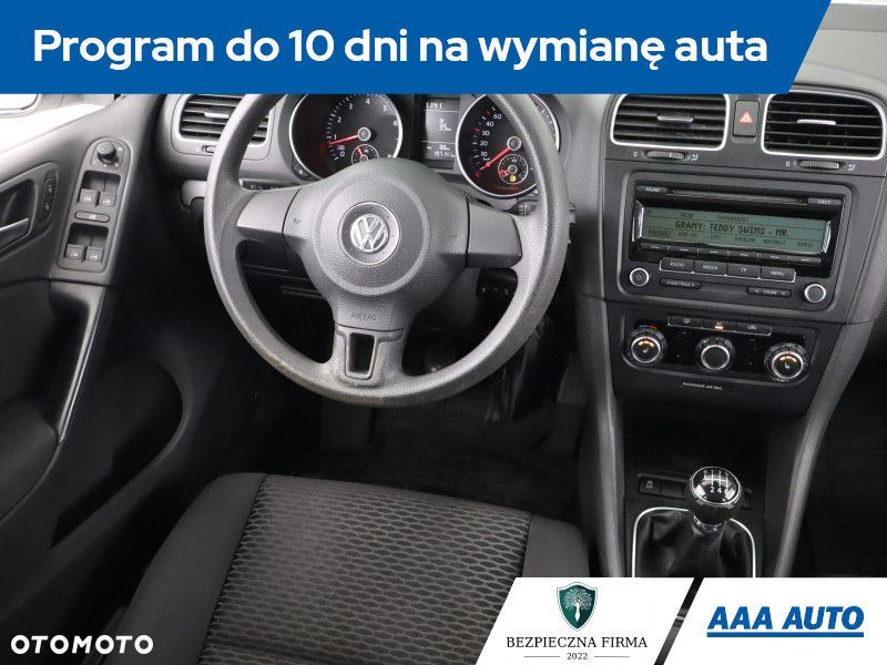 Volkswagen Golf - 9