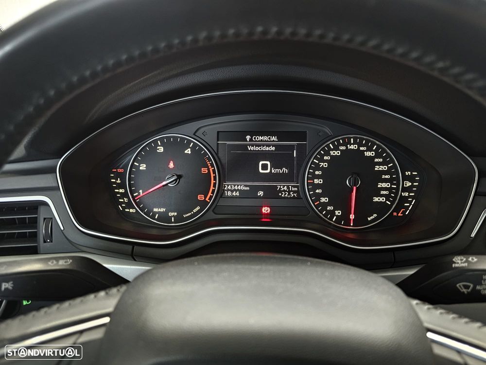 Audi A4 Avant 2.0 TDI Business Line Sport - 10