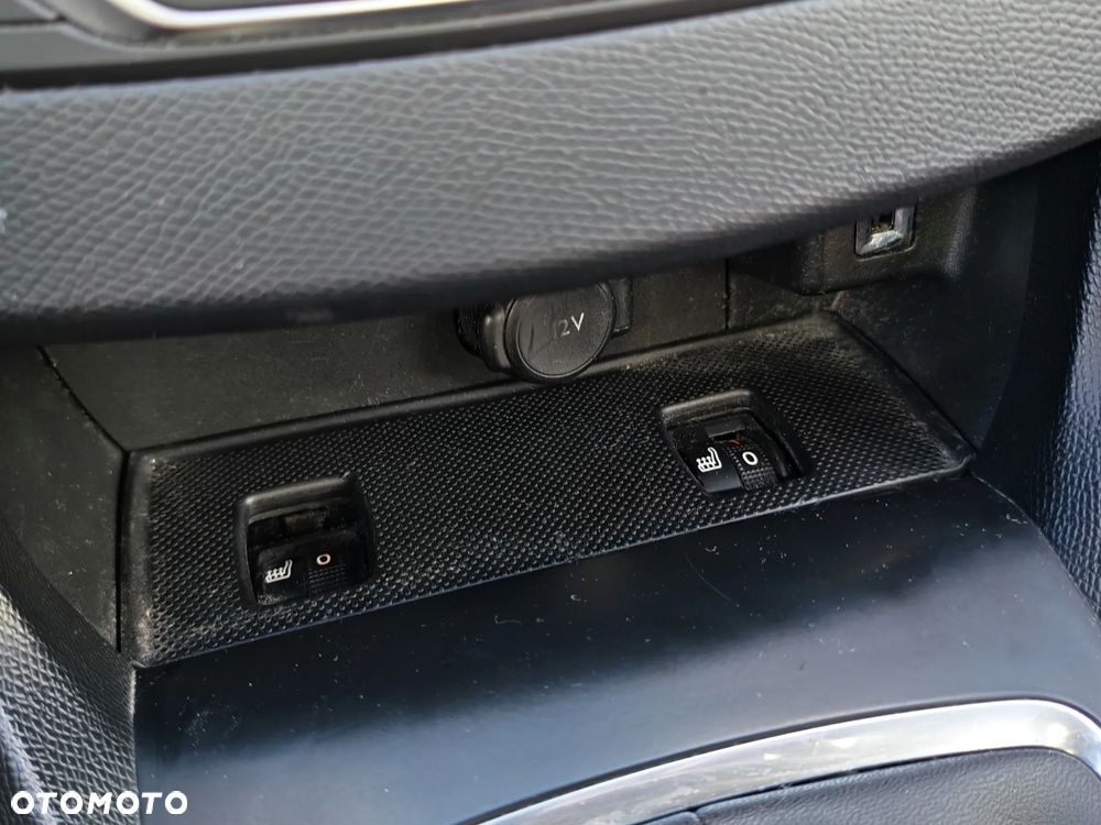 Peugeot 308 - 26