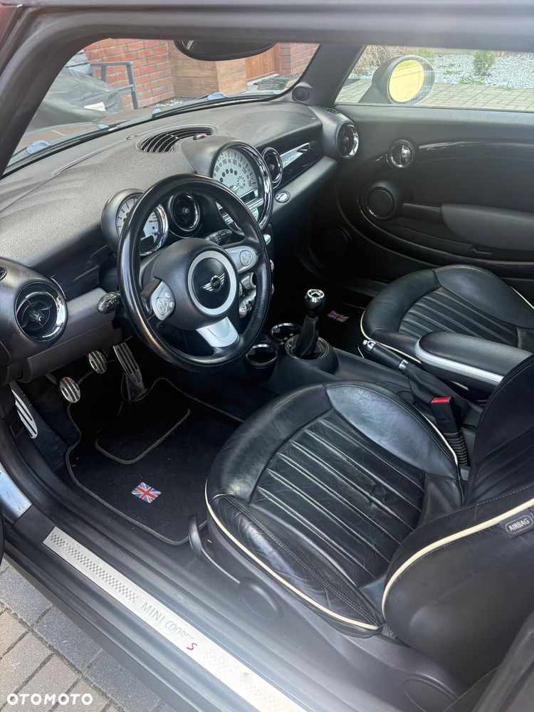 MINI Cooper S Standard - 9