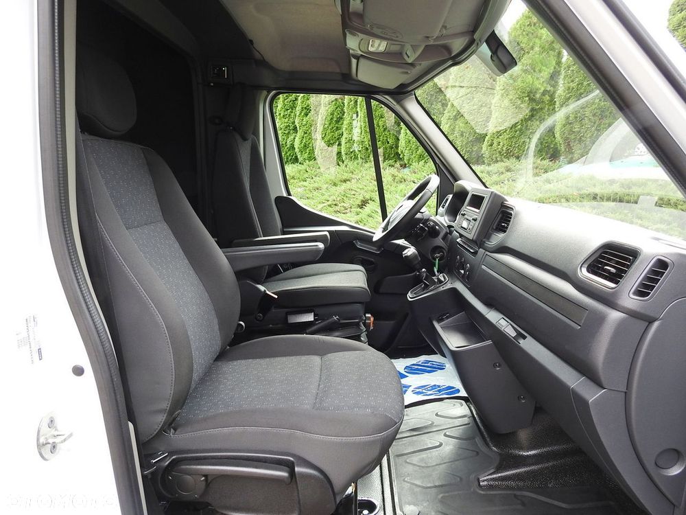 Opel MOVANO PLANDEKA 10 PALET WEBASTO TEMPOMAT KLIMATYZACJA LEDY PNEUMATYKA  165KM - 34