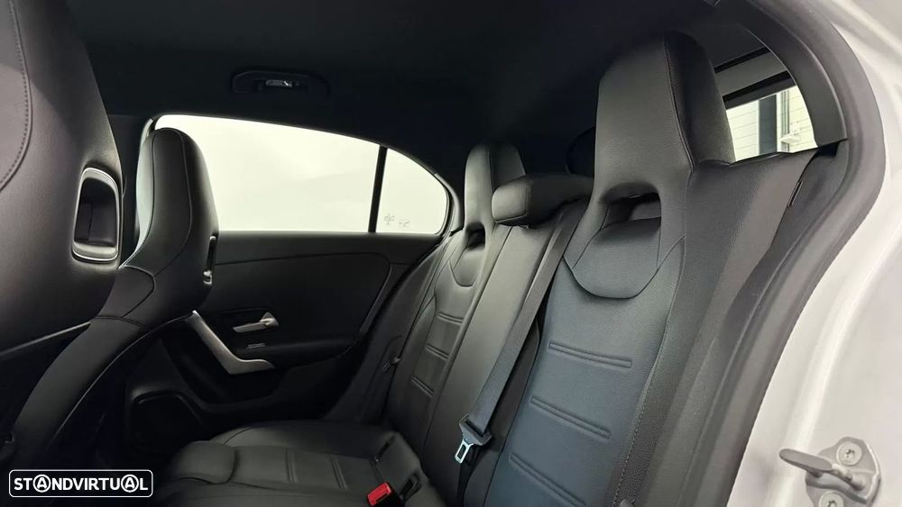 Mercedes-Benz A 180 d Style Plus Aut. - 13