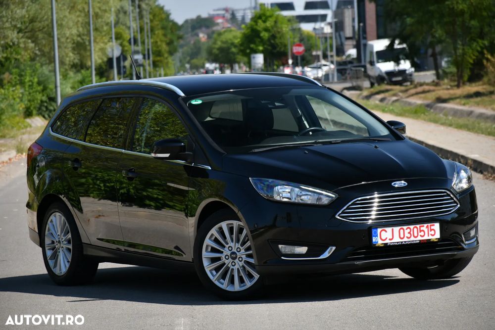 Ford Focus 1.5 EcoBlue Start-Stopp-System TITANIUM DESIGN - 13