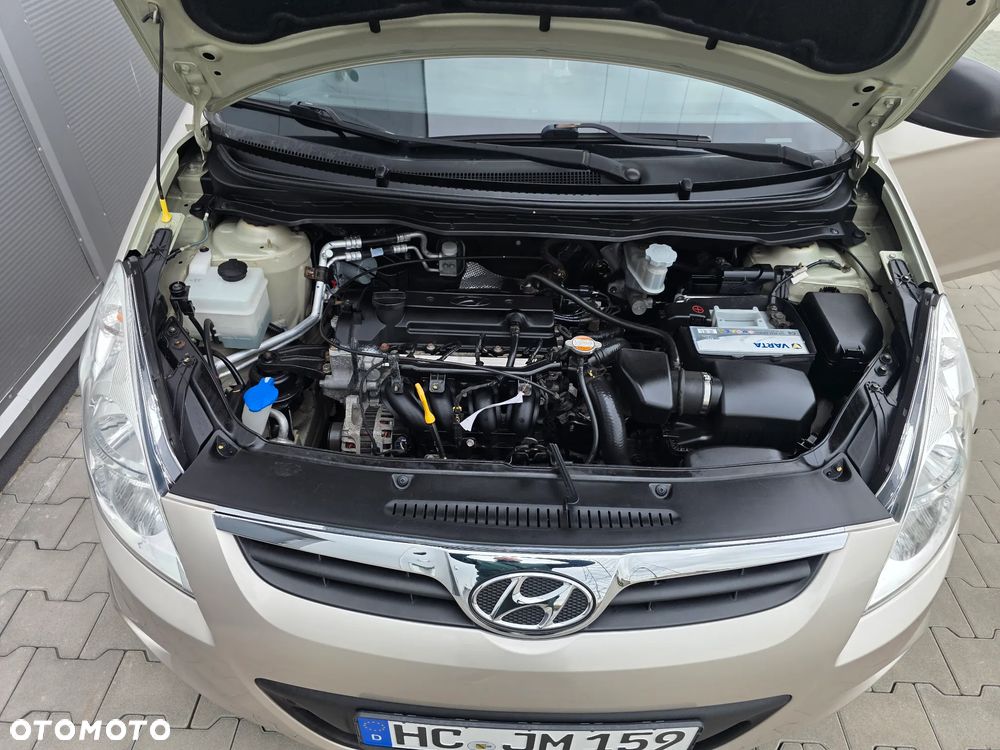 Hyundai i20 1.25 Comfort - 24