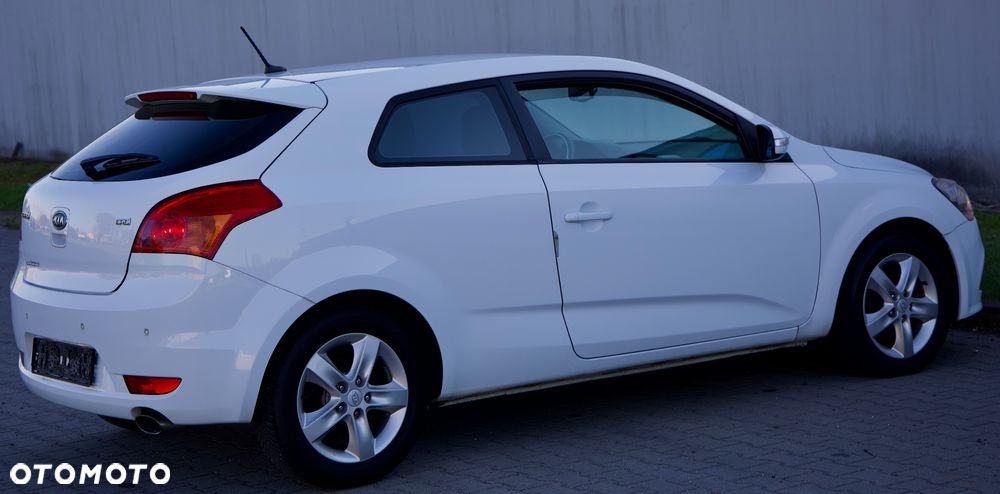 Kia ProCeed 1.6 CRDi Spirit - 24