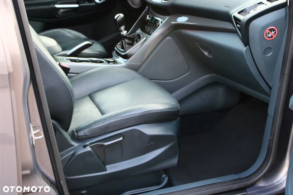 Ford Grand C-MAX 1.6 TDCi Start-Stop-System Titanium - 18