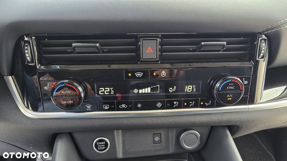 Nissan Qashqai 1.3 DIG-T MHEV N-Connecta Xtronic - 10