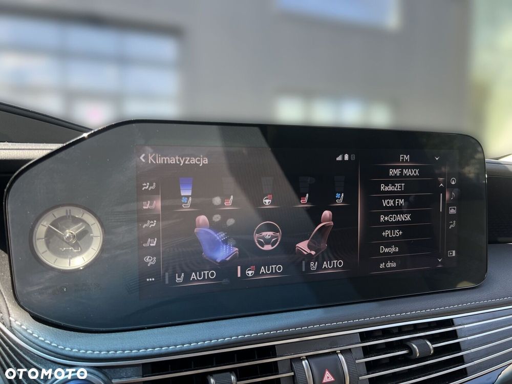 Lexus LS 500h Omotenashi AWD - 35