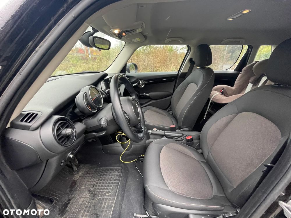 MINI ONE Standard - 9