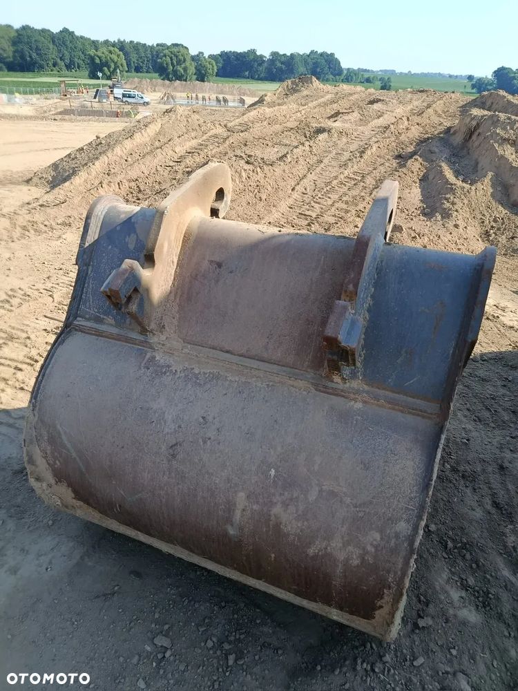 Volvo EC210CL - 9