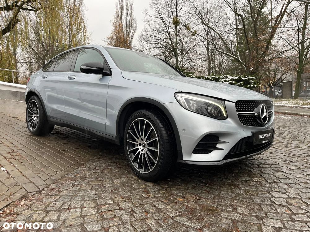 Mercedes-Benz GLC 250 4Matic 9G-TRONIC AMG Line - 5