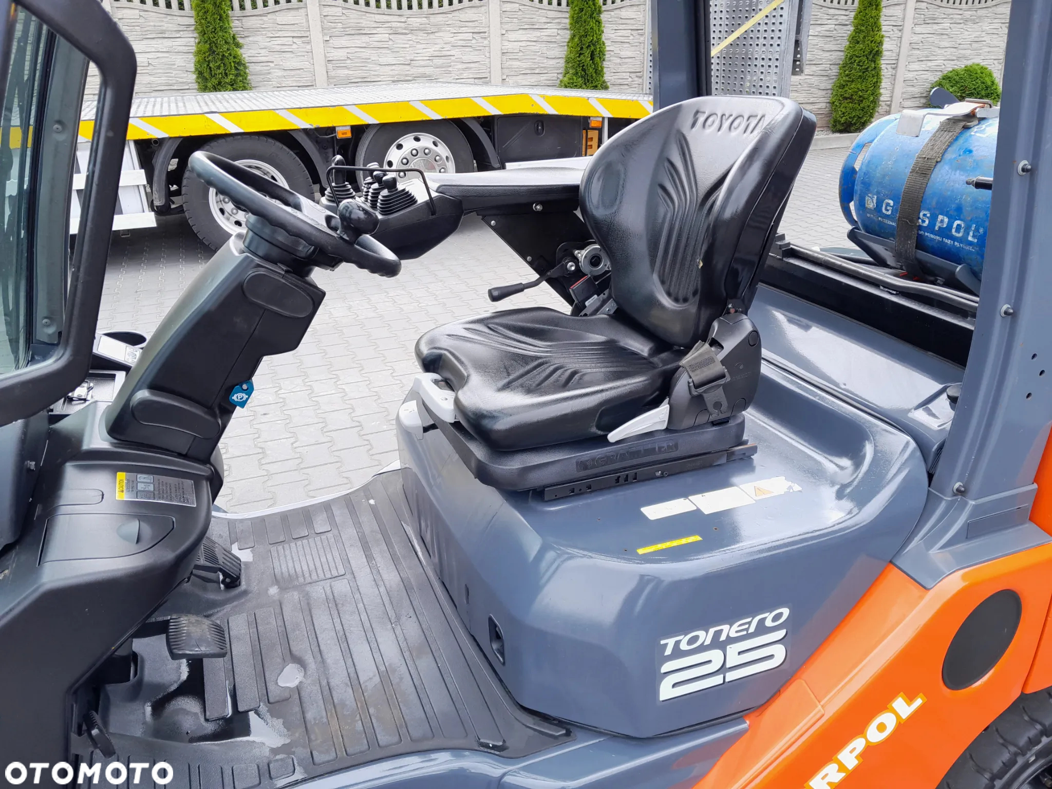 Toyota 02-8FGF25 - 6