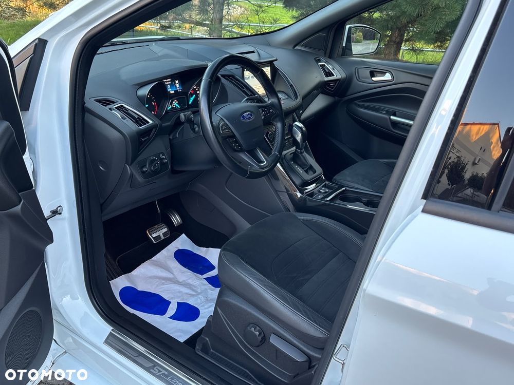Ford Kuga 2.0 TDCi AWD ST-Line - 7