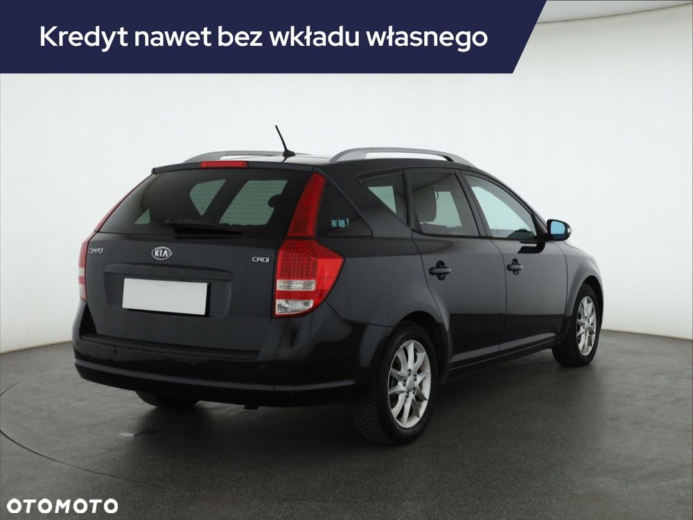 Kia Ceed - 7