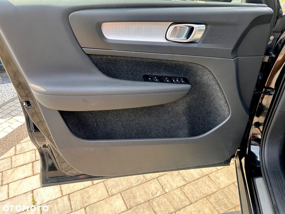 Volvo XC 40 T4 Recharge DKG Inscription - 12