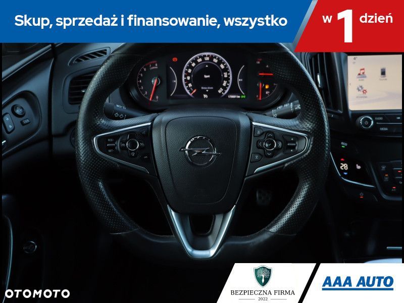 Opel Insignia - 18
