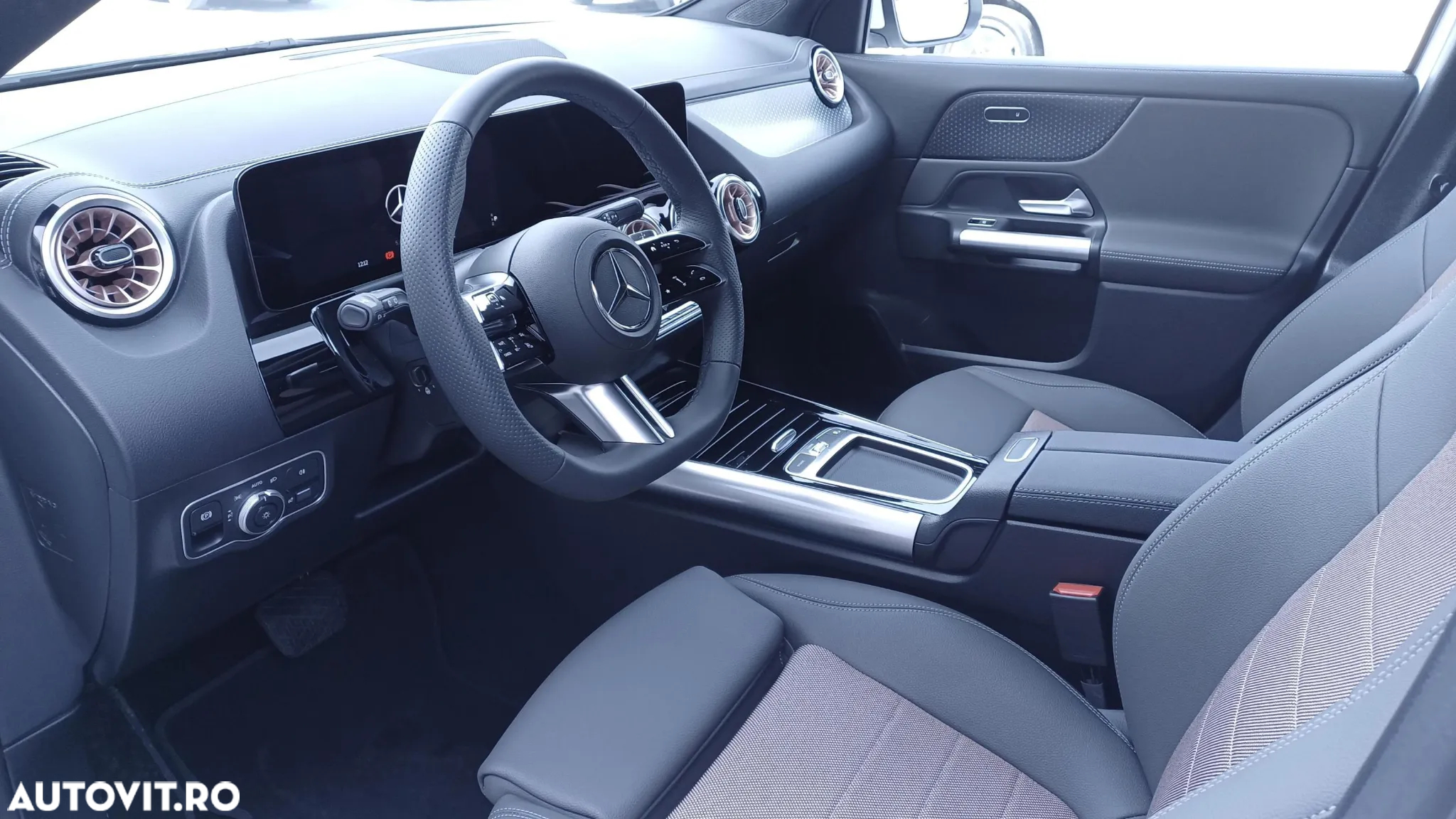 Mercedes-Benz EQA 250+ - 9