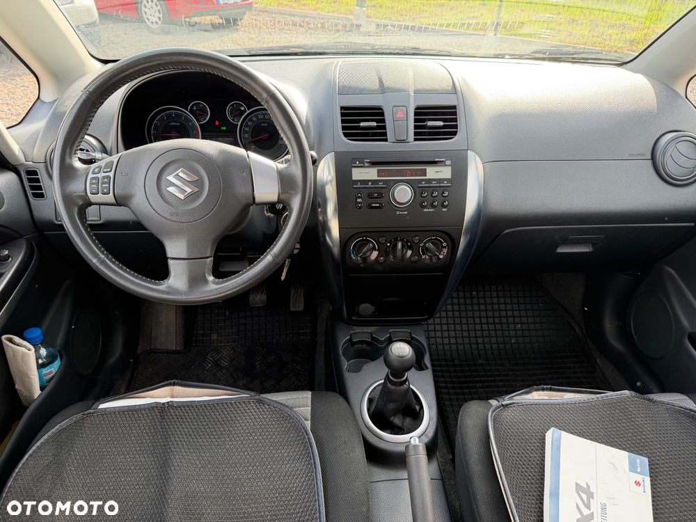 Suzuki SX4 1.6 VVT 4x2 Style - 14