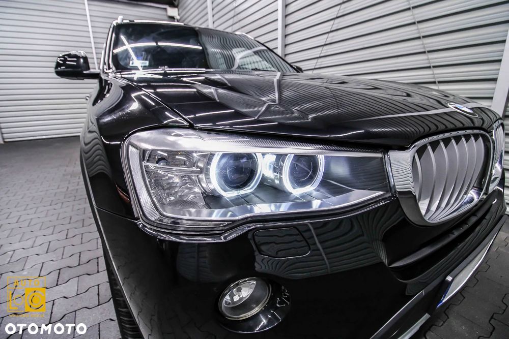 BMW X3 xDrive28i xLine - 32