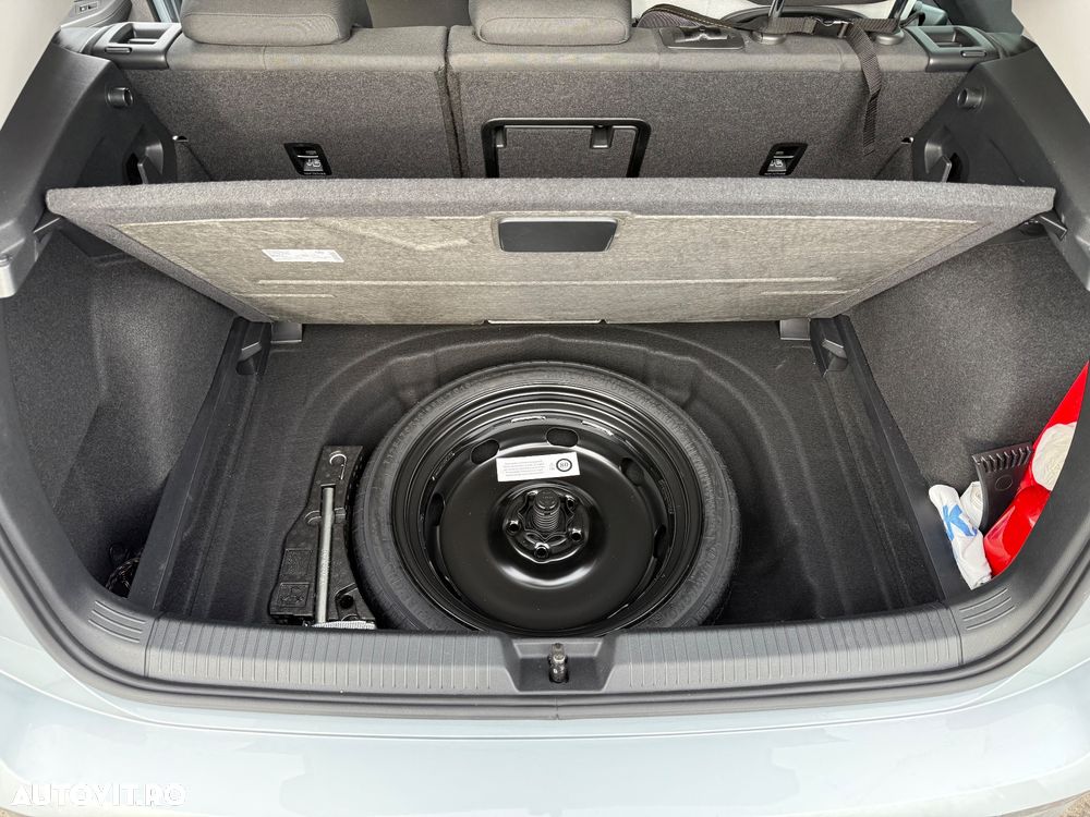 Volkswagen Golf 1.5 eTSI DSG MHEV Life - 18