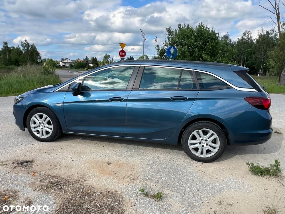 Opel Astra 1.6 CDTI Enjoy - 4
