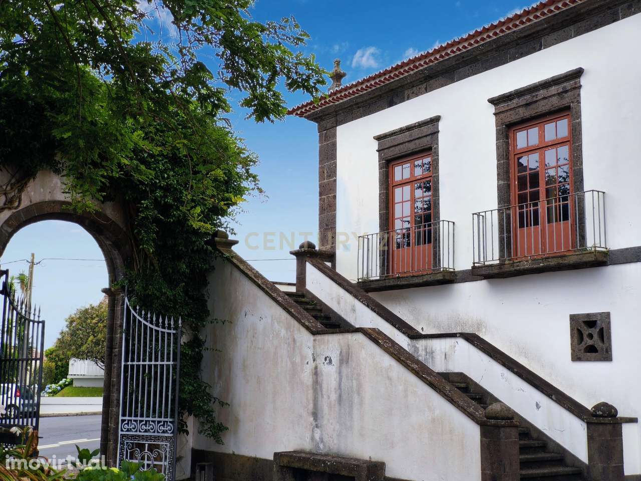 Solar Histórico com Vista Panorâmica na Lagoa - Grande imagem: 4/49