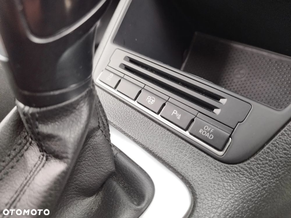 Volkswagen Tiguan - 18