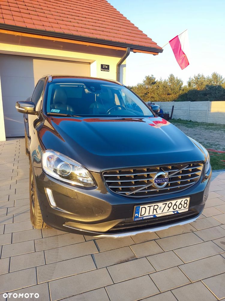 Volvo XC 60 D4 Geartronic Momentum - 3