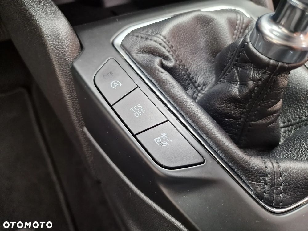 Ford Focus 1.0 EcoBoost Titanium ASS - 30