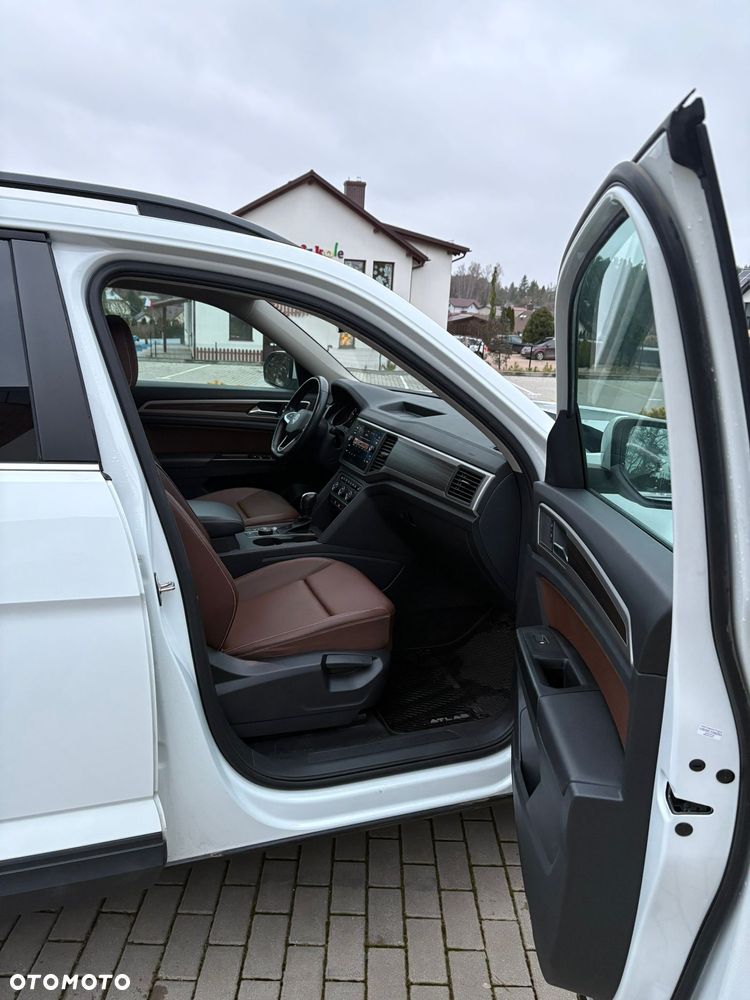 Volkswagen Atlas - 32