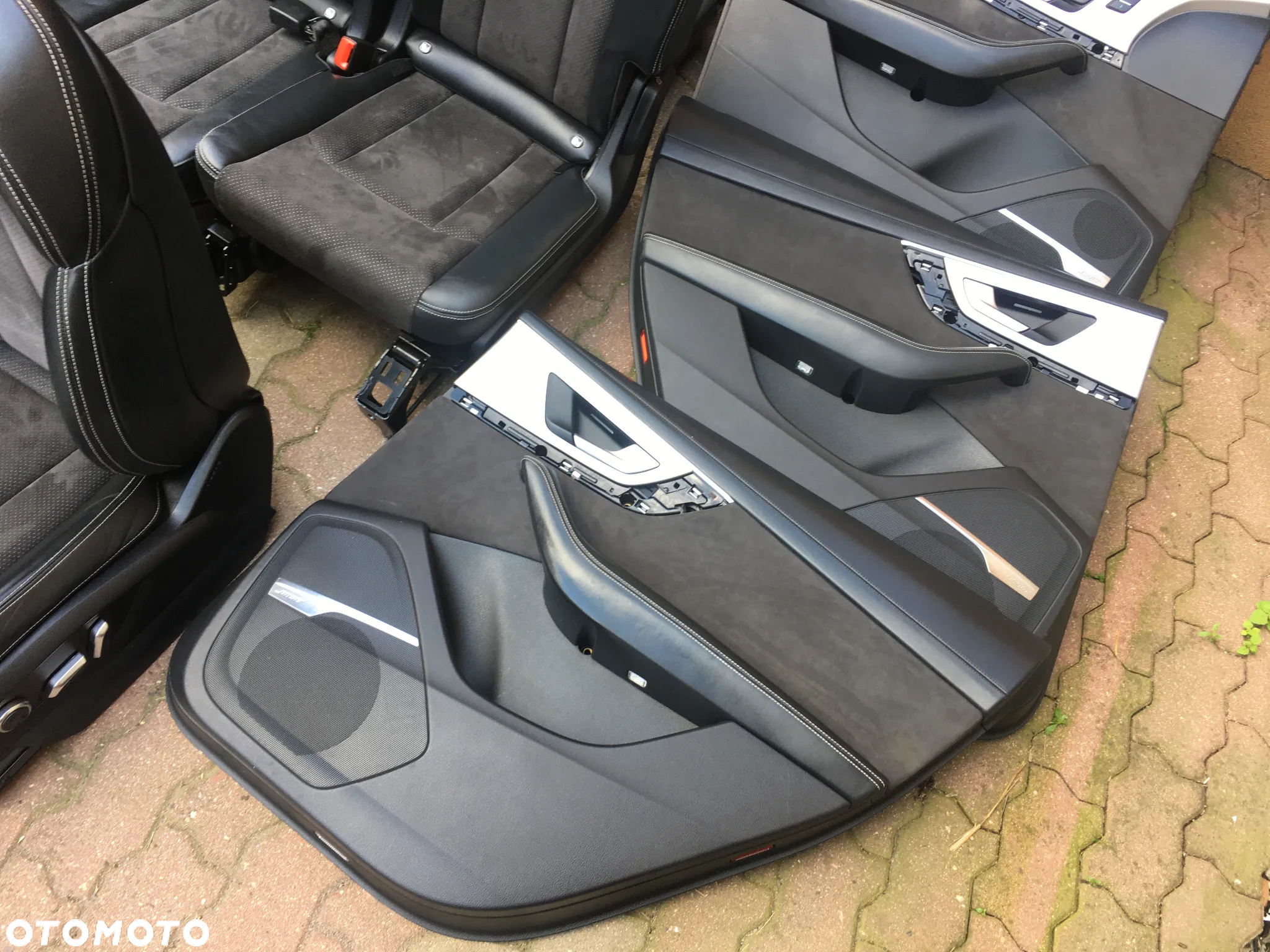 AUDI Q7 4M / S-Line / FOTEL FOTELE KANAPA BOCZKI TAPICERKA / SKÓRA CZARNA / 7 OSOBOWA / ISOFIX / ORYGINAŁ - 24