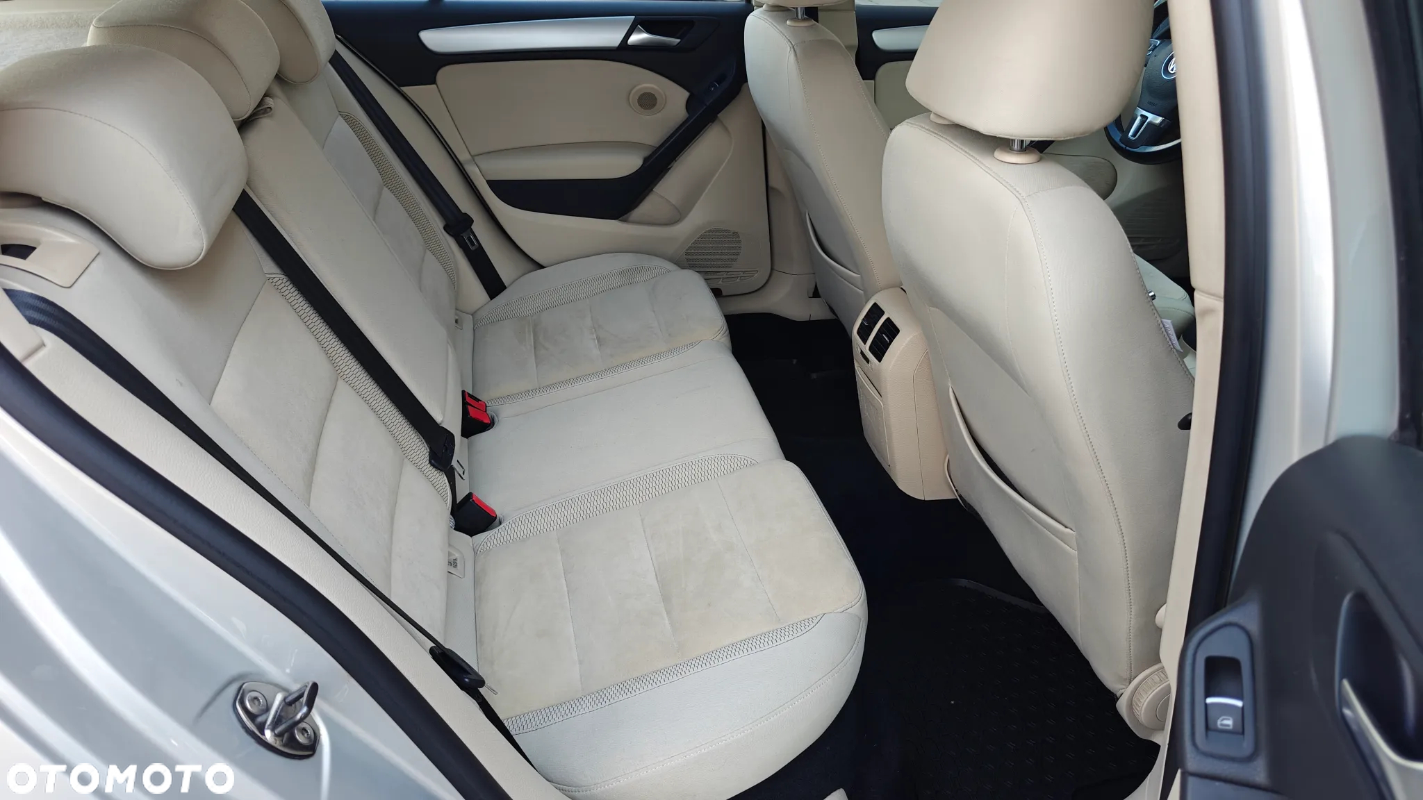 Volkswagen Golf VI 1.4 TSI Highline DSG - 19