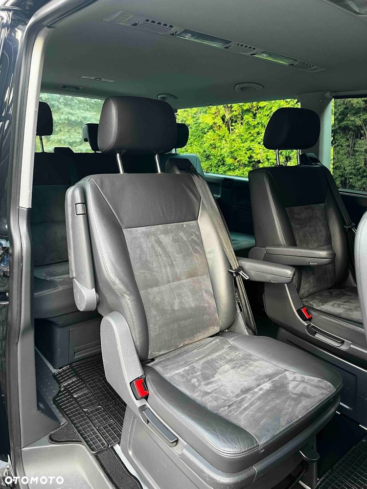 Volkswagen Multivan - 7