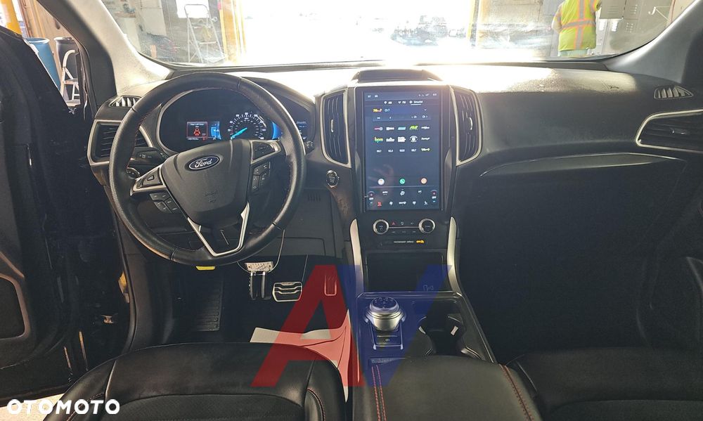 Ford Edge - 14