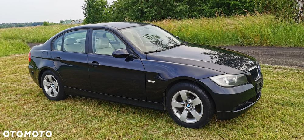 BMW Seria 3 318i - 2