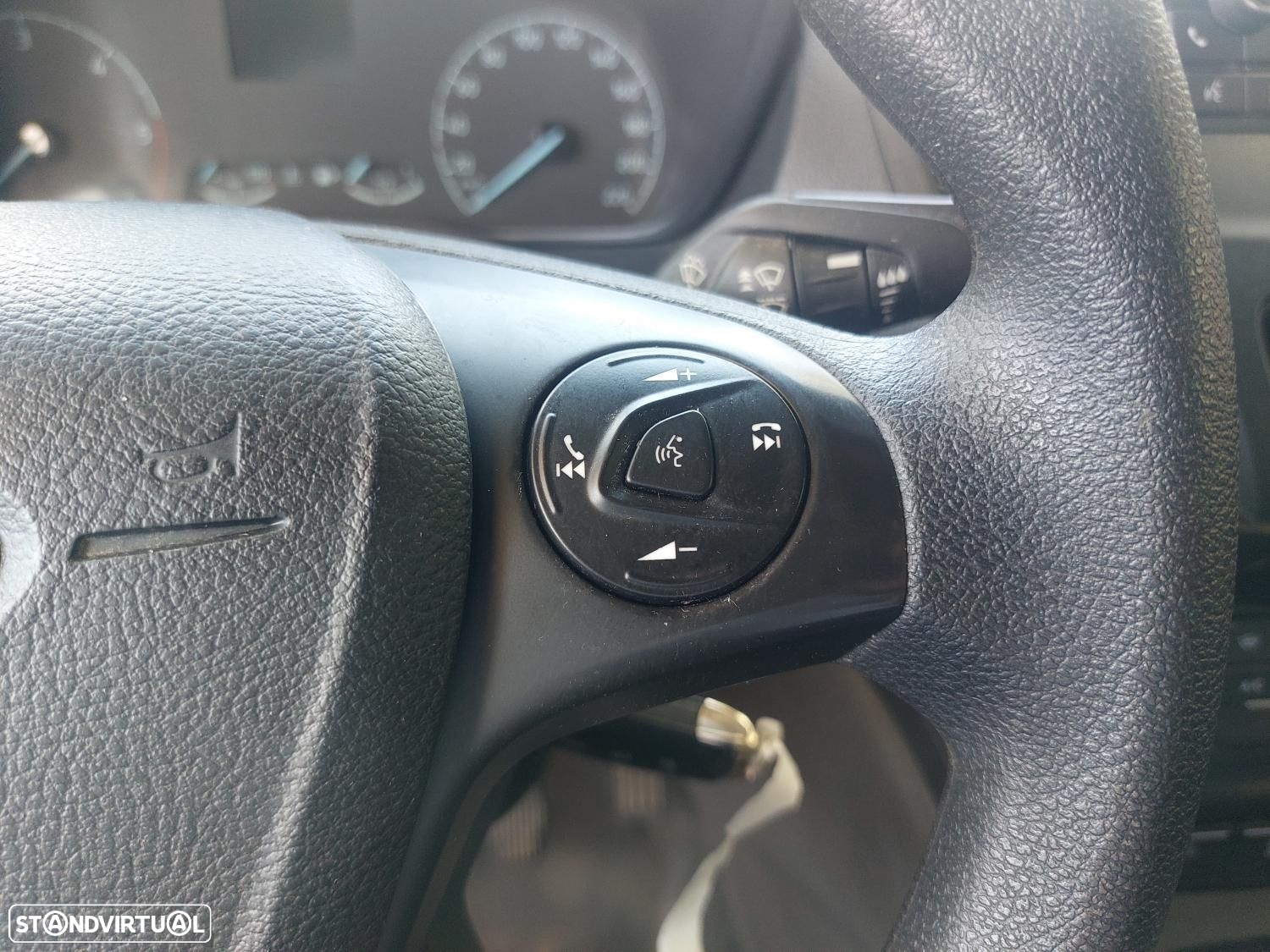 Ford Transit Connect 1.5 TDCI  200 L2 Trend  -  IVA Dedutível - 19