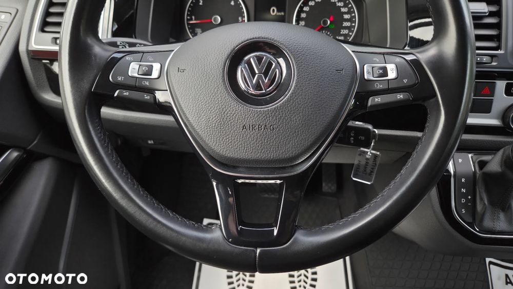Volkswagen Multivan 2.0 TDI L1 Highline 4Motion DSG - 19