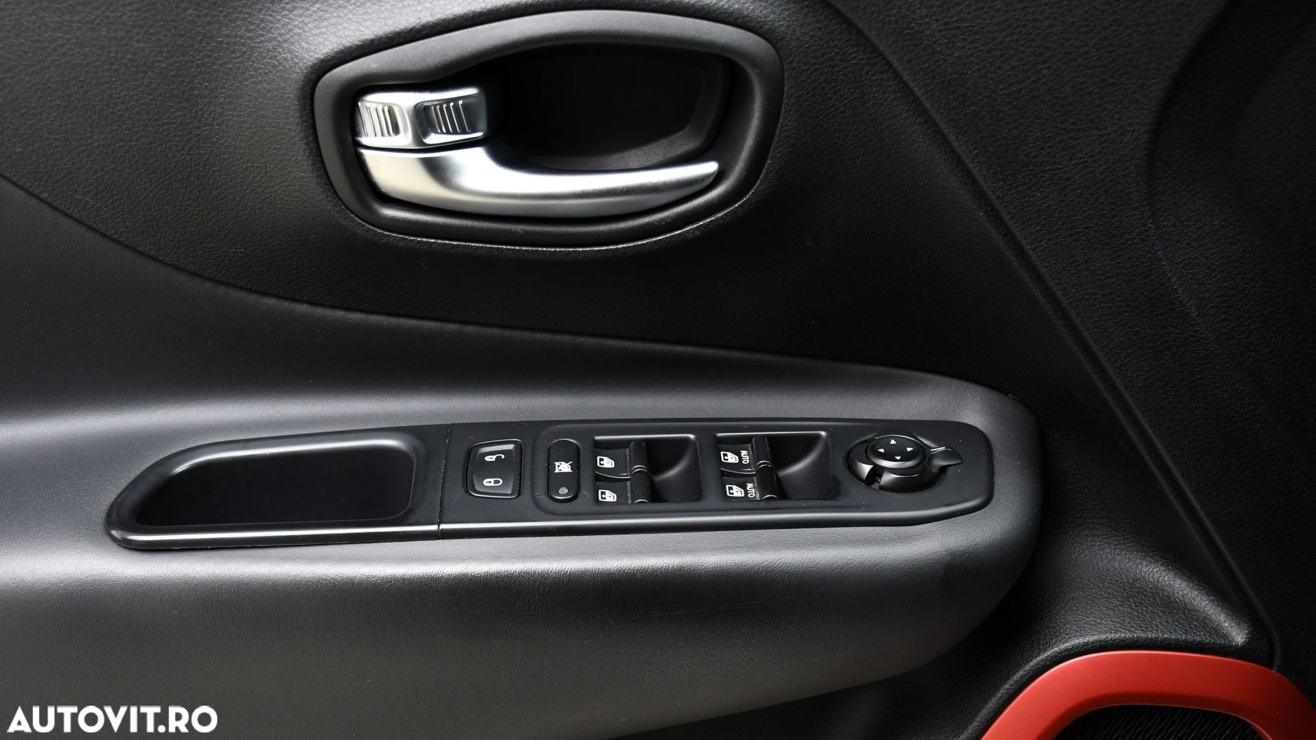 Jeep Renegade 2.0 M-Jet 4x4 AT Trailhawk - 19