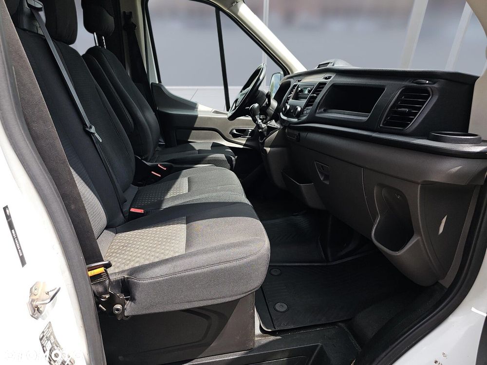 Ford transit 330 2.0 EcoBlue Trend 130KM L2 - 15