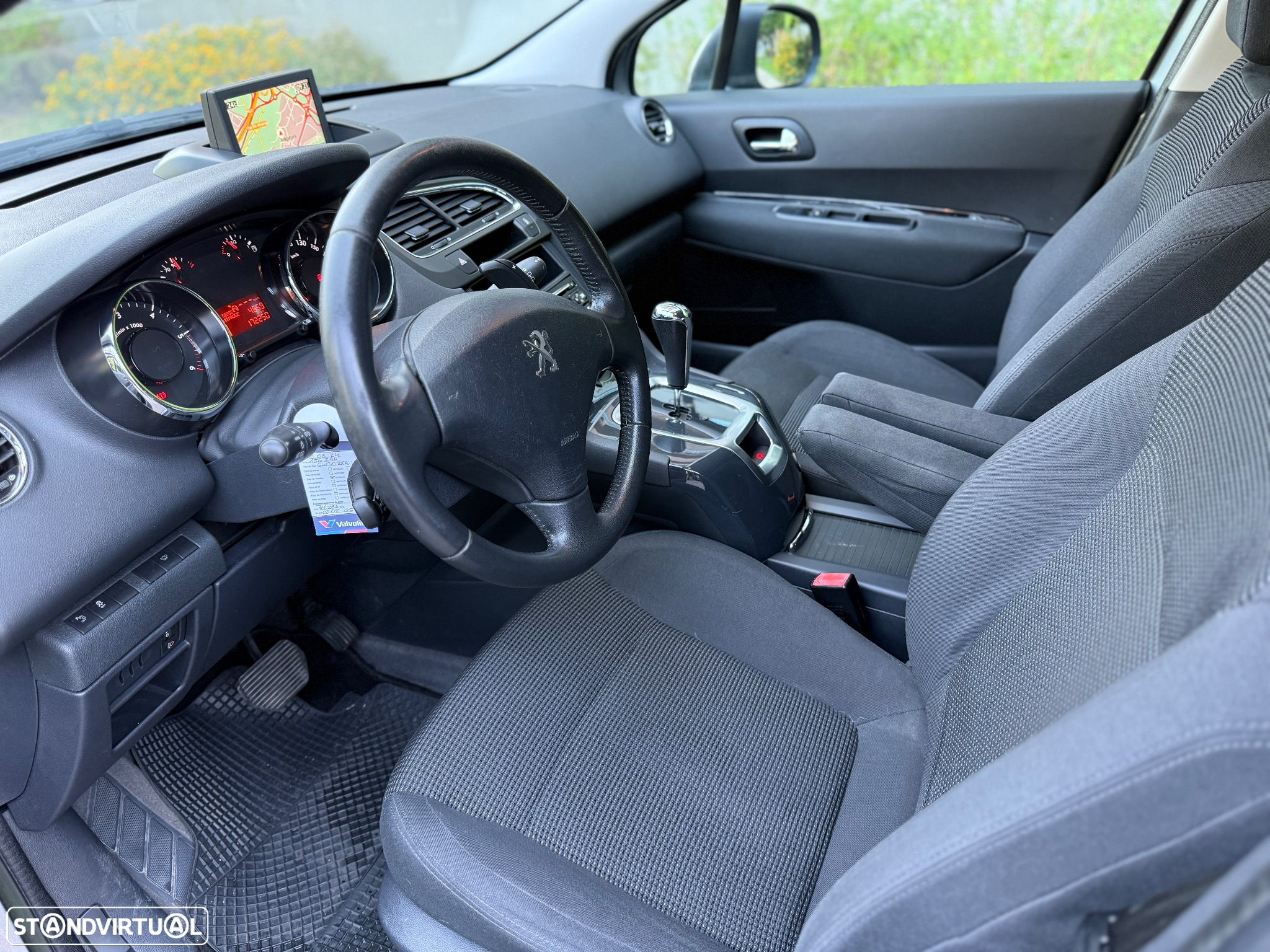 Peugeot 5008 1.6 E-HDi 5L Allure 2-Tronic J17 - 9
