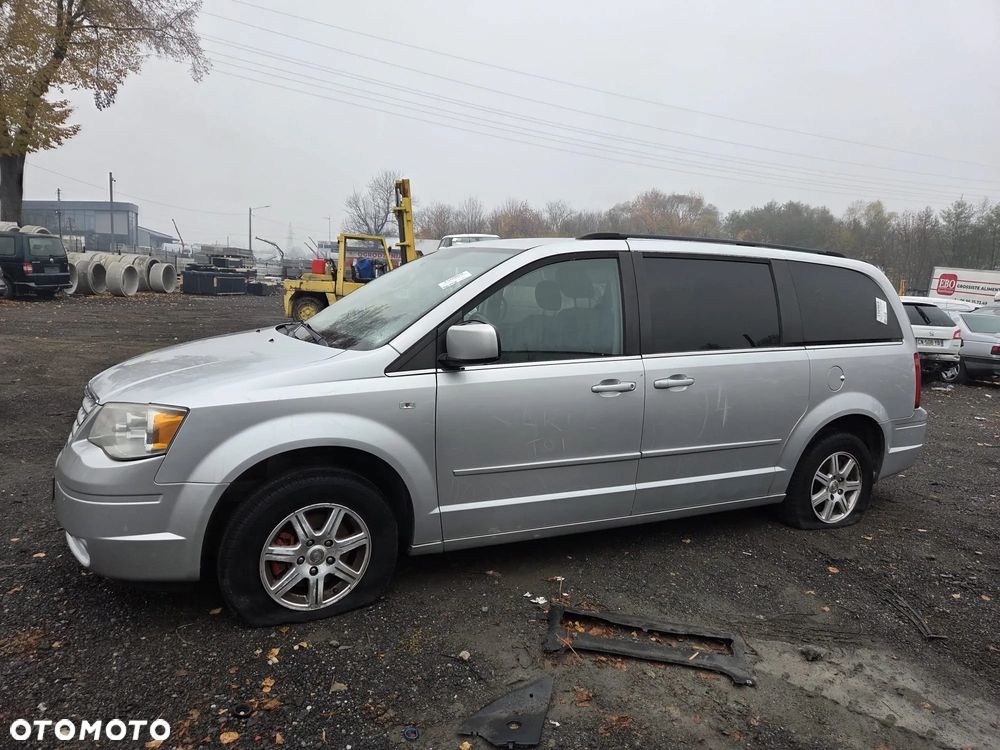 Chrysler Grand Voyager - 13