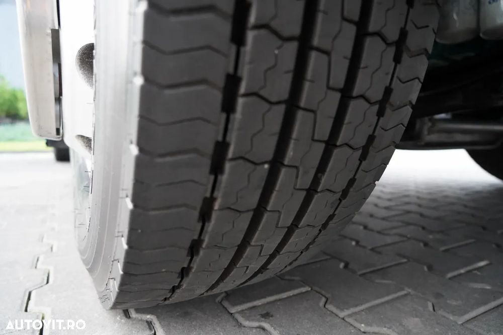 Volvo FM 430 / FULL ADR / GREUTATE: 6.800 KG / CABINĂ JOSĂ / 2022 / DUPĂ CONTRACT DE SERVICE GOLD / - 18