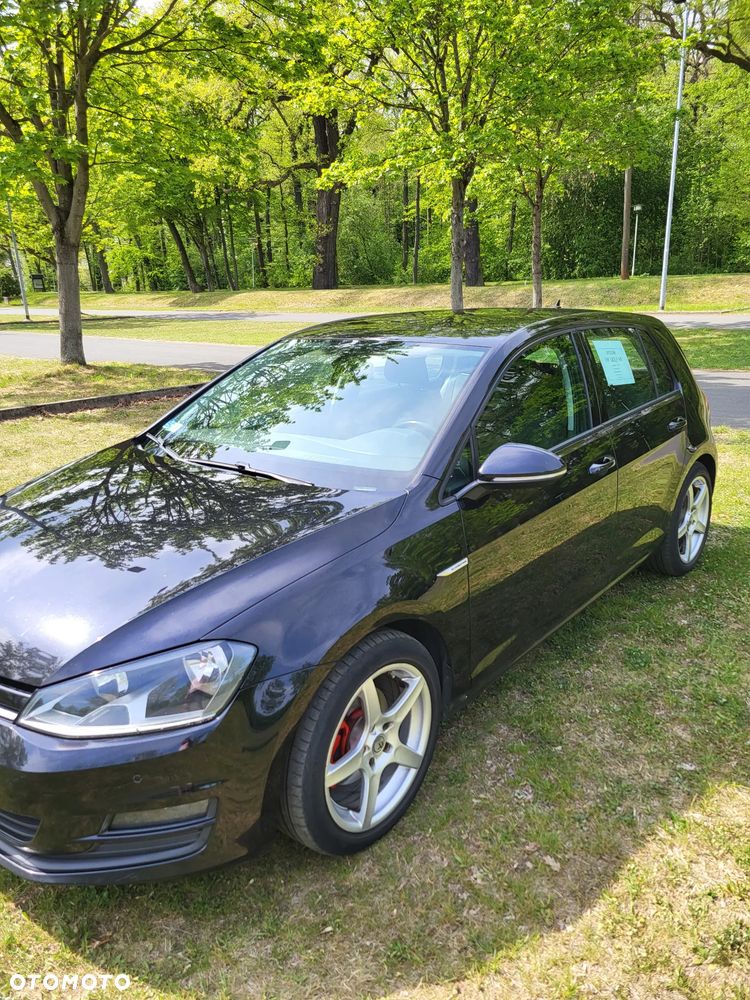 Volkswagen Golf 1.6 TDI BlueMotion Trendline - 4