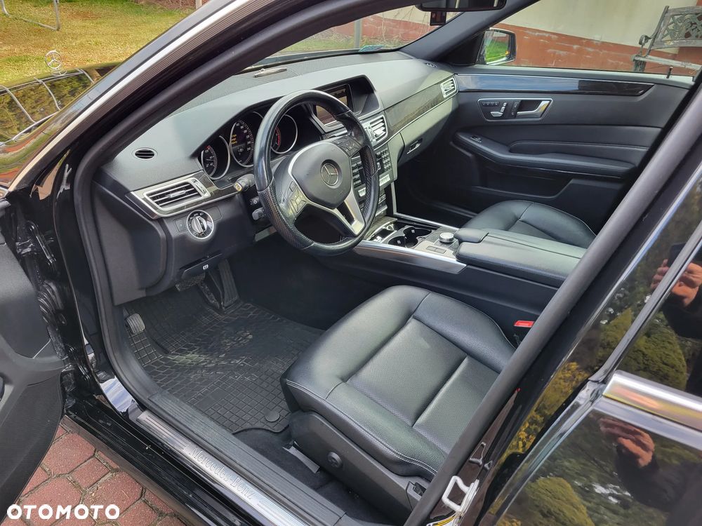 Mercedes-Benz Klasa E 250 BlueTEC 4Matic 7G-TRONIC Avantgarde - 8
