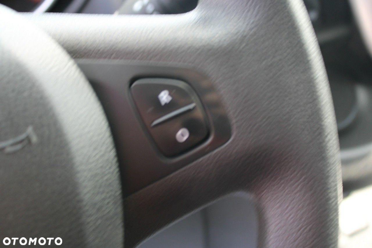 Renault Trafic - 17